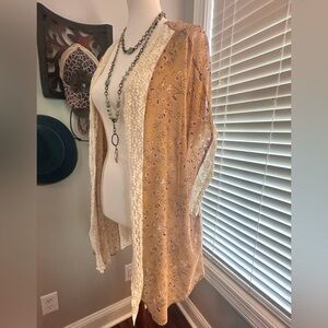 Umgee floral and lace kimono
